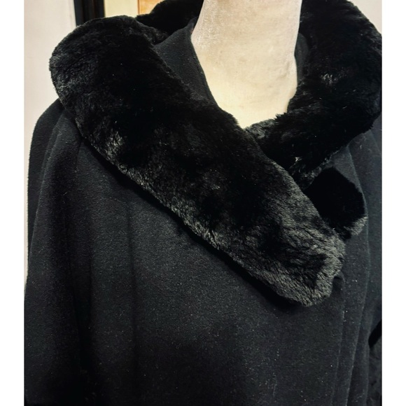 Vintage Retro 1960s wool swing black coat midi, fur, 3/4 sleeves open front-M - Picture 9 of 12